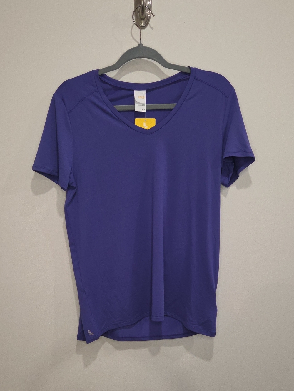 NWT Lole Women's Athletic Purple V-Neck Short Sleeve Tee